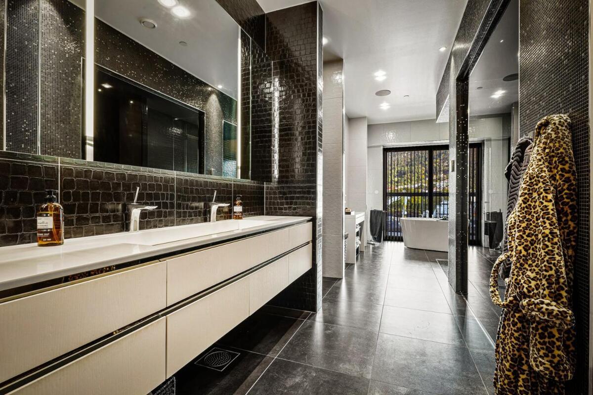 Exclusive Penthouse With Bryggen Views I Must Bergen